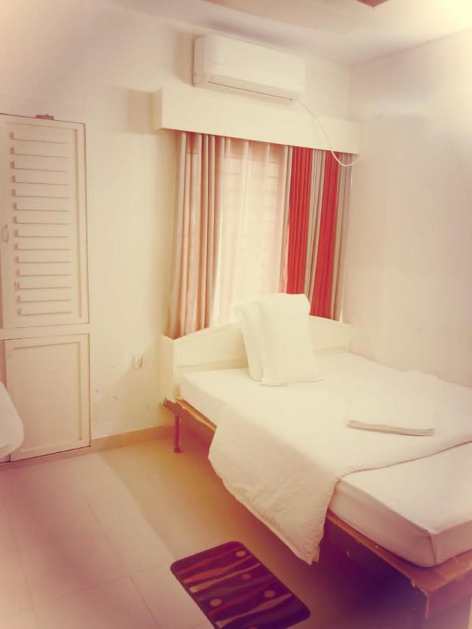 Hotel Arcane Cox's Bazar Bagian luar foto